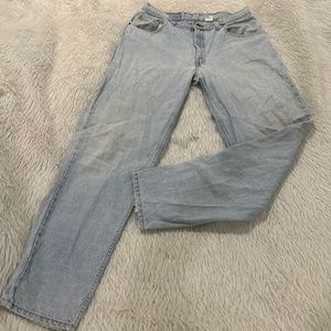 Vintage Levi’s 560 men’s light wash distressed denim blue jeans size 36x…